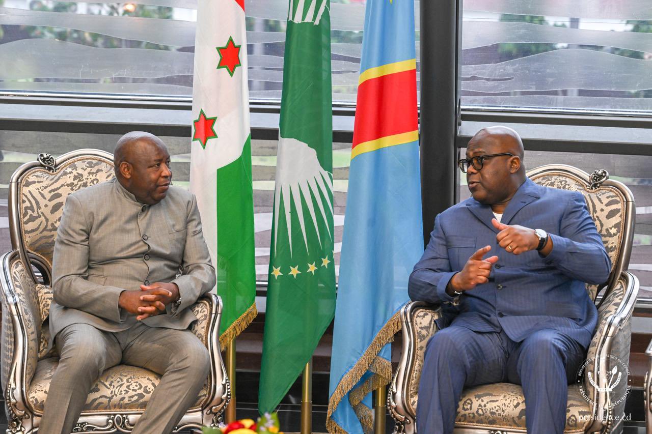 Diplomatie : le président burundais accueilli à Kinshasa par son homologue Félix Tshisekedi