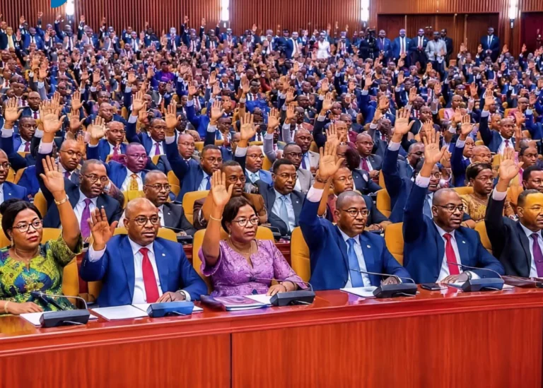 RDC : Adoption controversée de la loi sur le référendum, l’opposition dénonce un passage en force